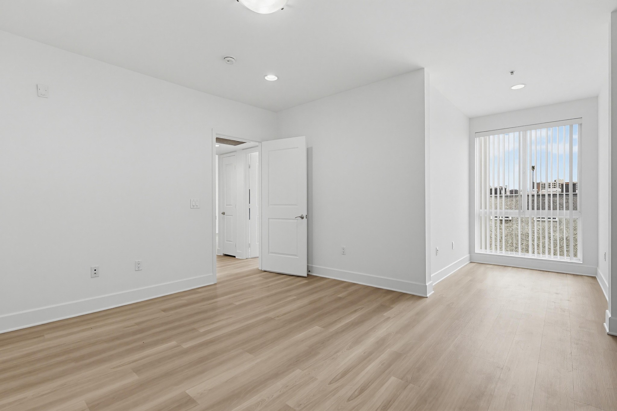 Virtual tour photo 125 of 161 for 11011 Huston St
