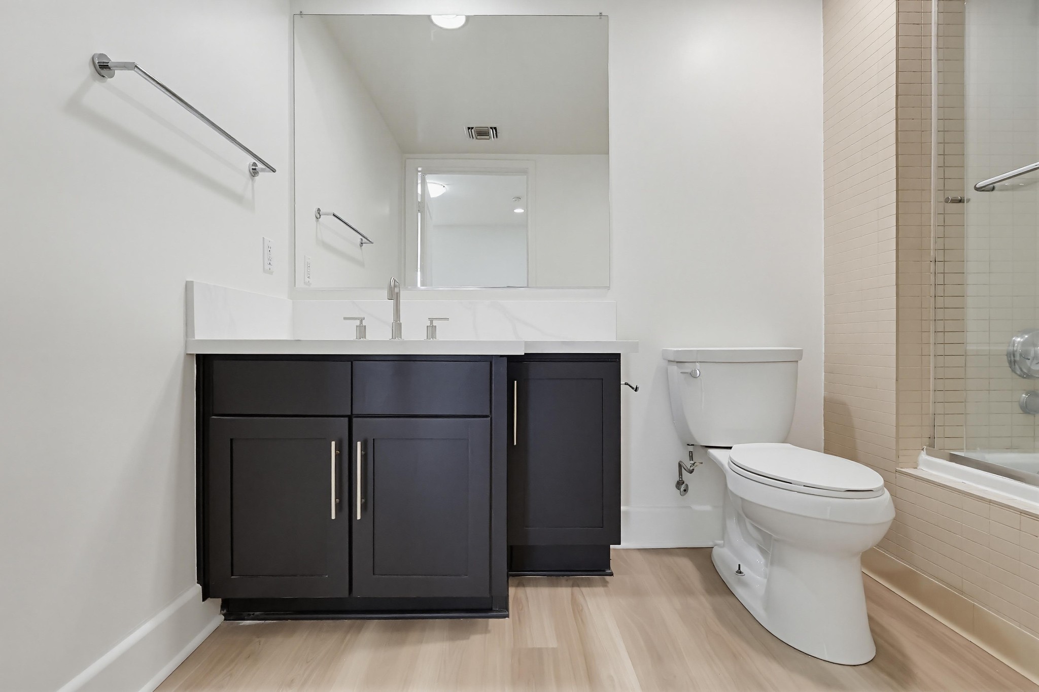 Virtual tour photo 132 of 161 for 11011 Huston St