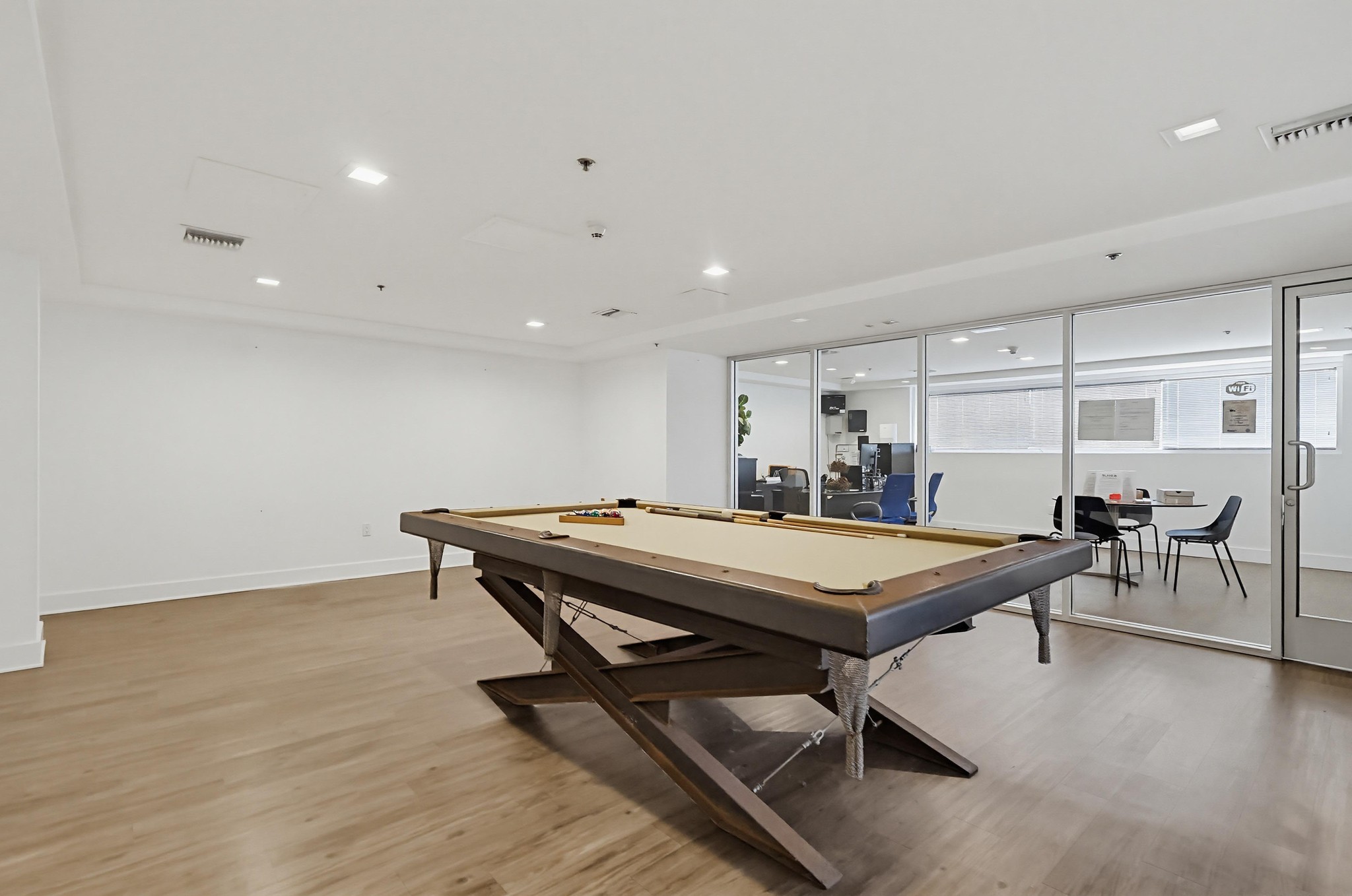 Virtual tour photo 135 of 161 for 11011 Huston St