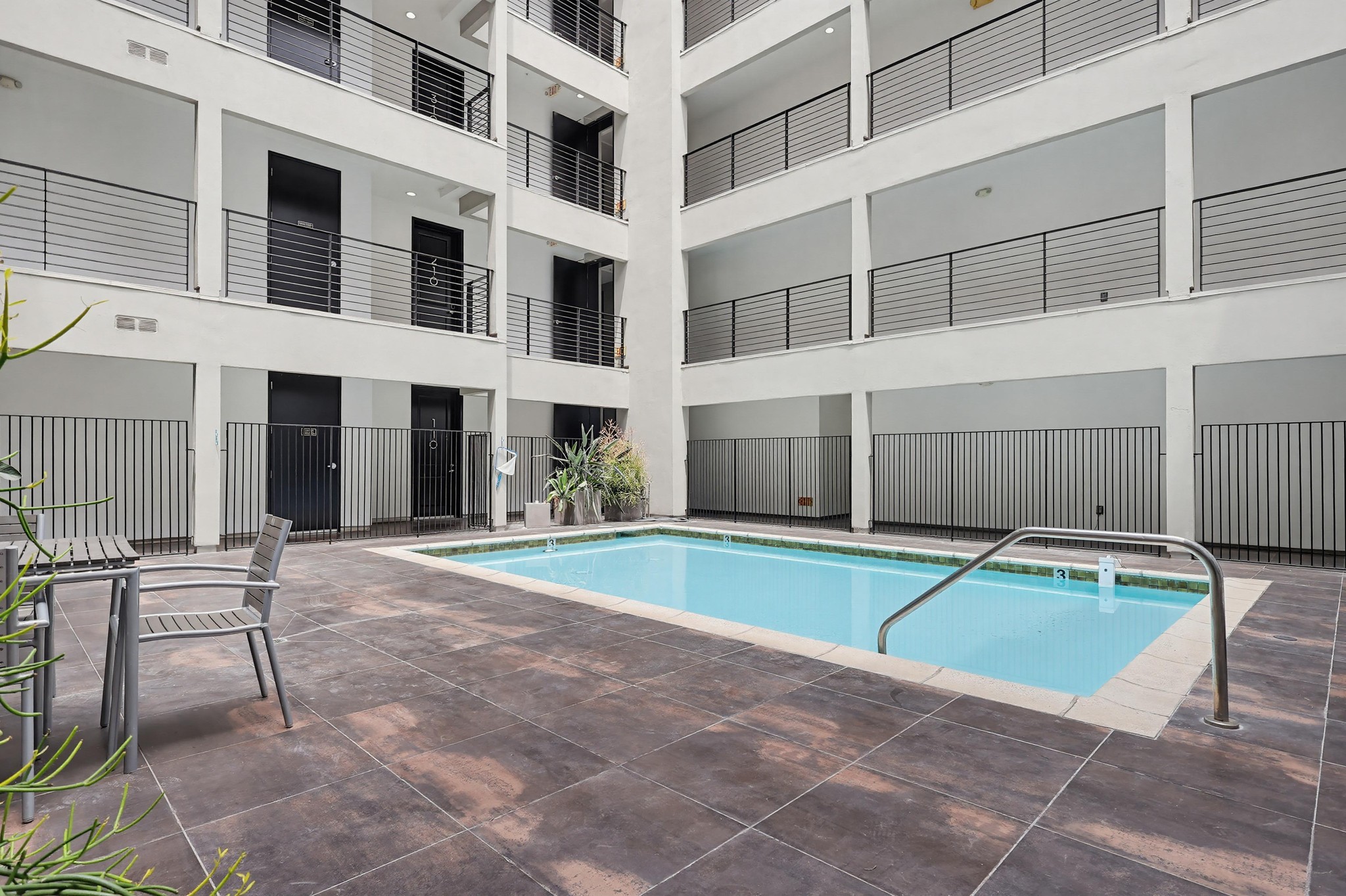 Virtual tour photo 145 of 161 for 11011 Huston St