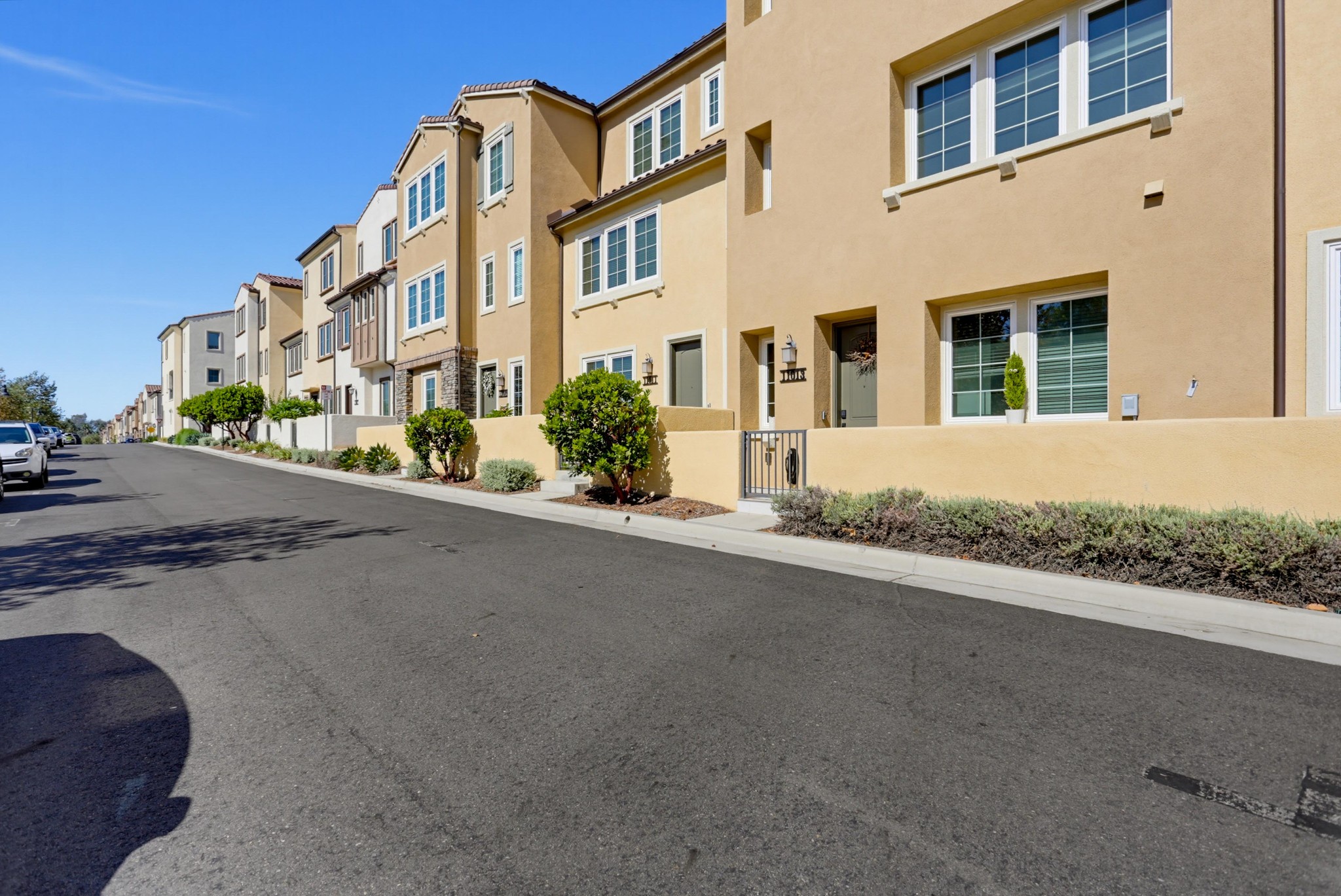 Virtual tour photo 1 of 46 for 11011 Logan Way
