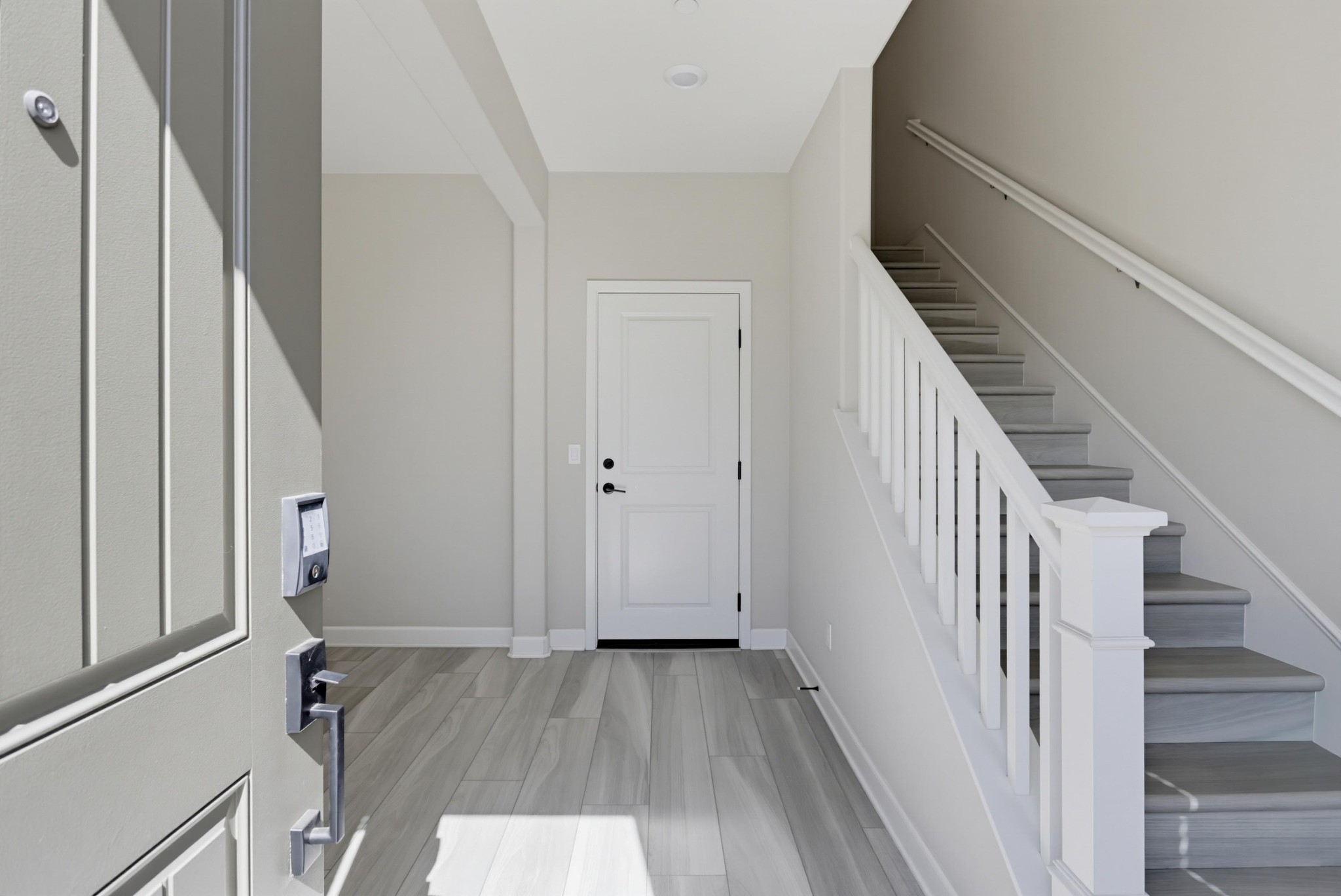 Virtual tour photo 7 of 46 for 11011 Logan Way
