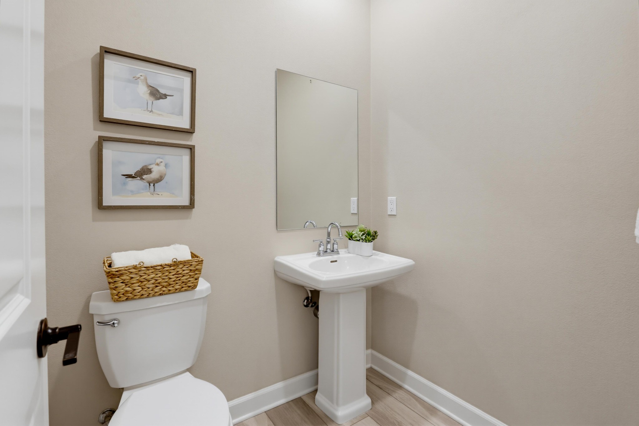 Virtual tour photo 21 of 46 for 11011 Logan Way