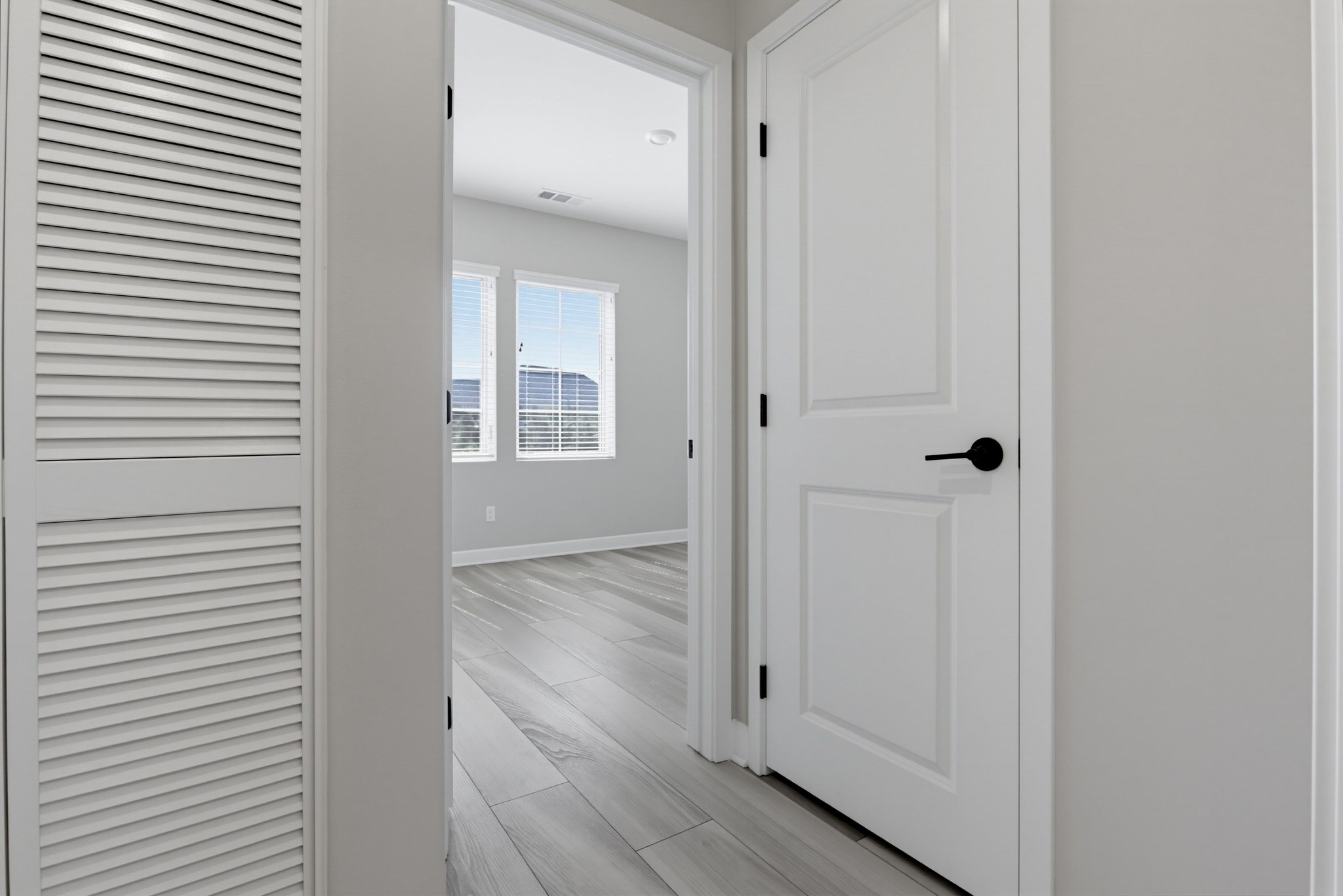 Virtual tour photo 23 of 46 for 11011 Logan Way