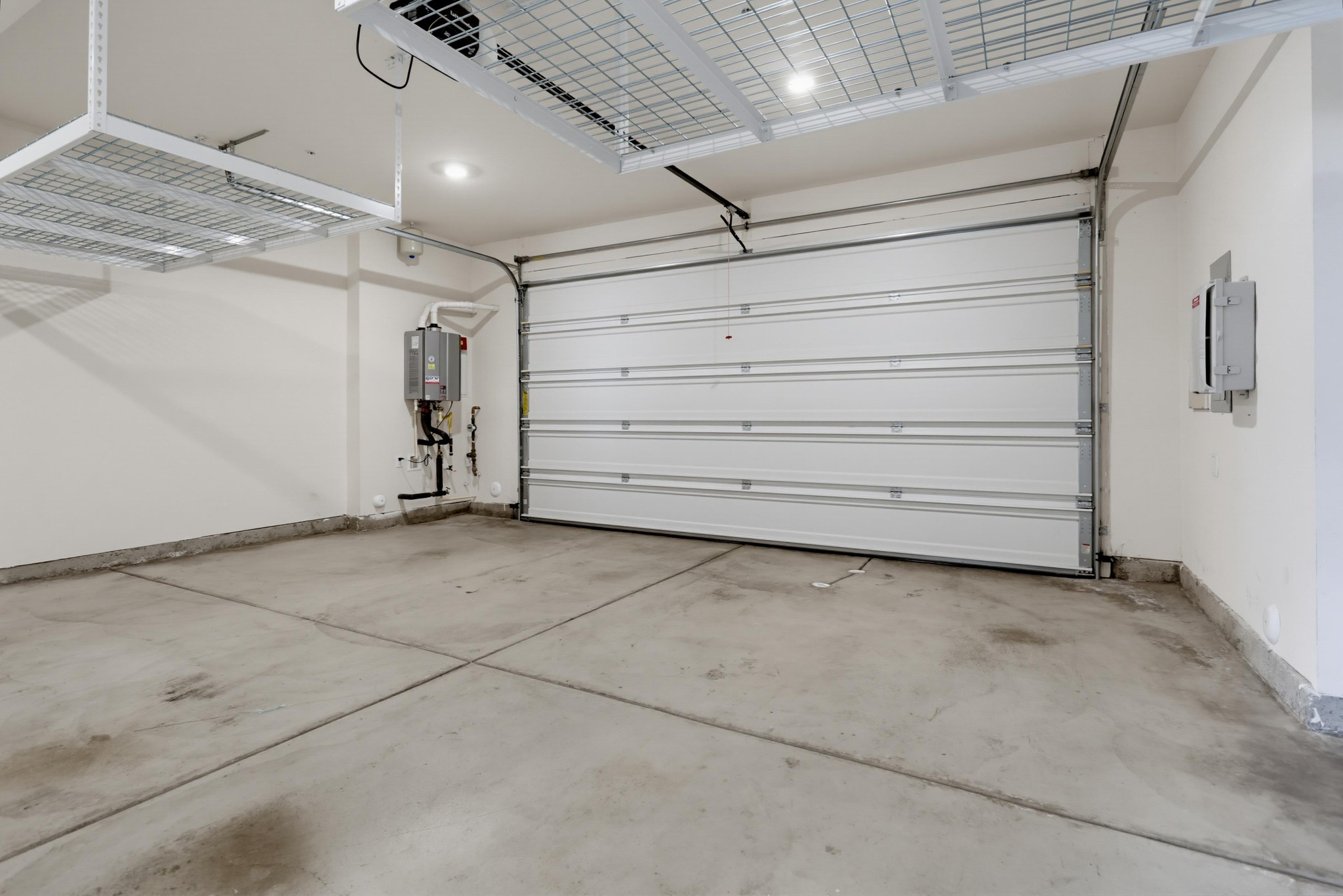 Virtual tour photo 37 of 46 for 11011 Logan Way
