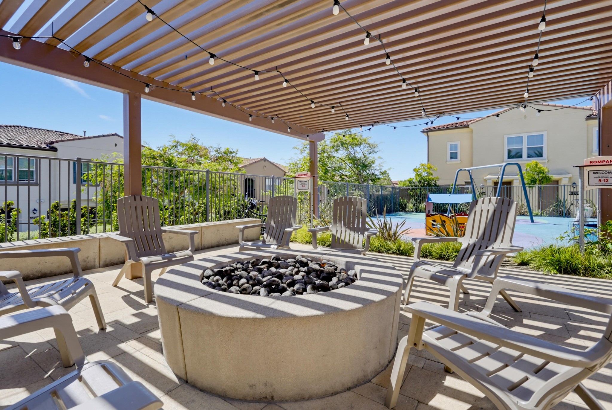 Virtual tour photo 39 of 46 for 11011 Logan Way