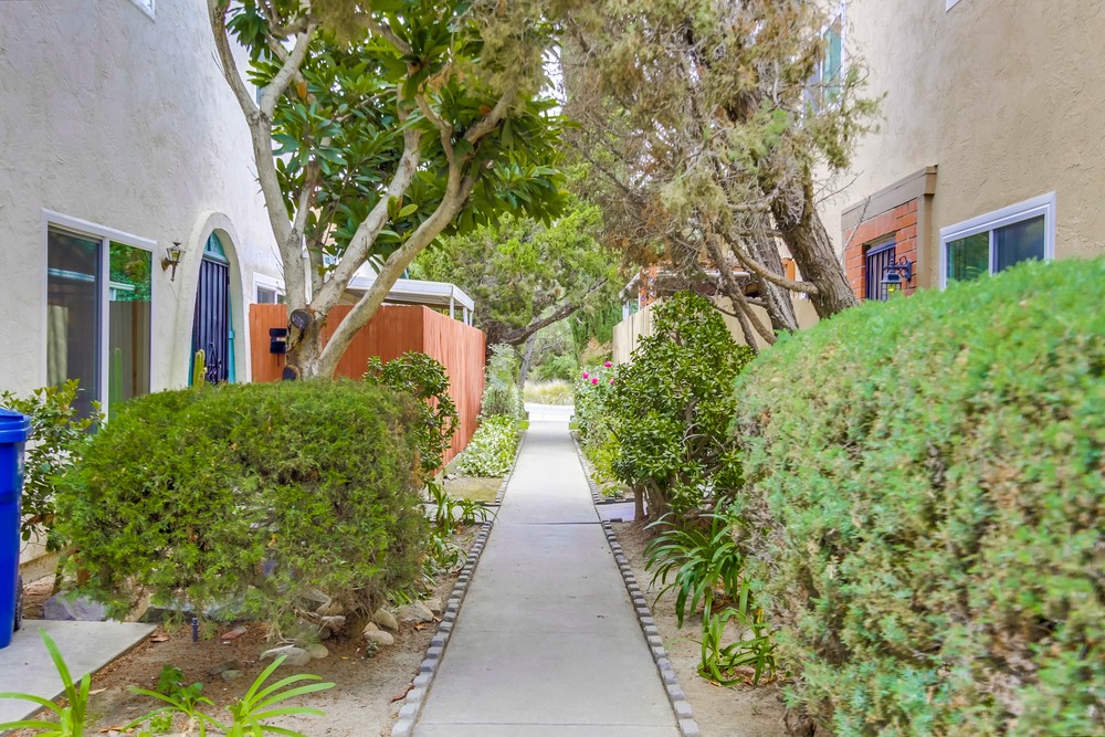 Virtual tour photo 4 of 34 for 11012 Via San Marco