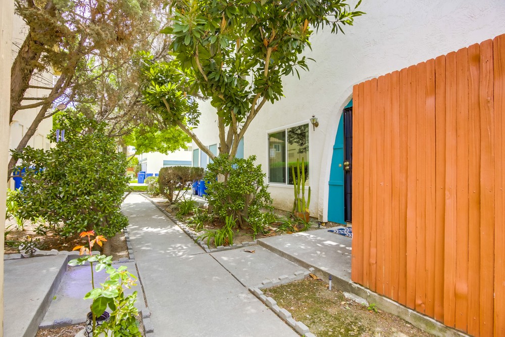 Virtual tour photo 8 of 34 for 11012 Via San Marco