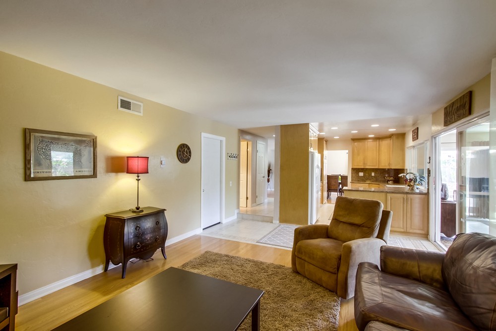Virtual tour photo 15 of 51 for 11018 Carlota St