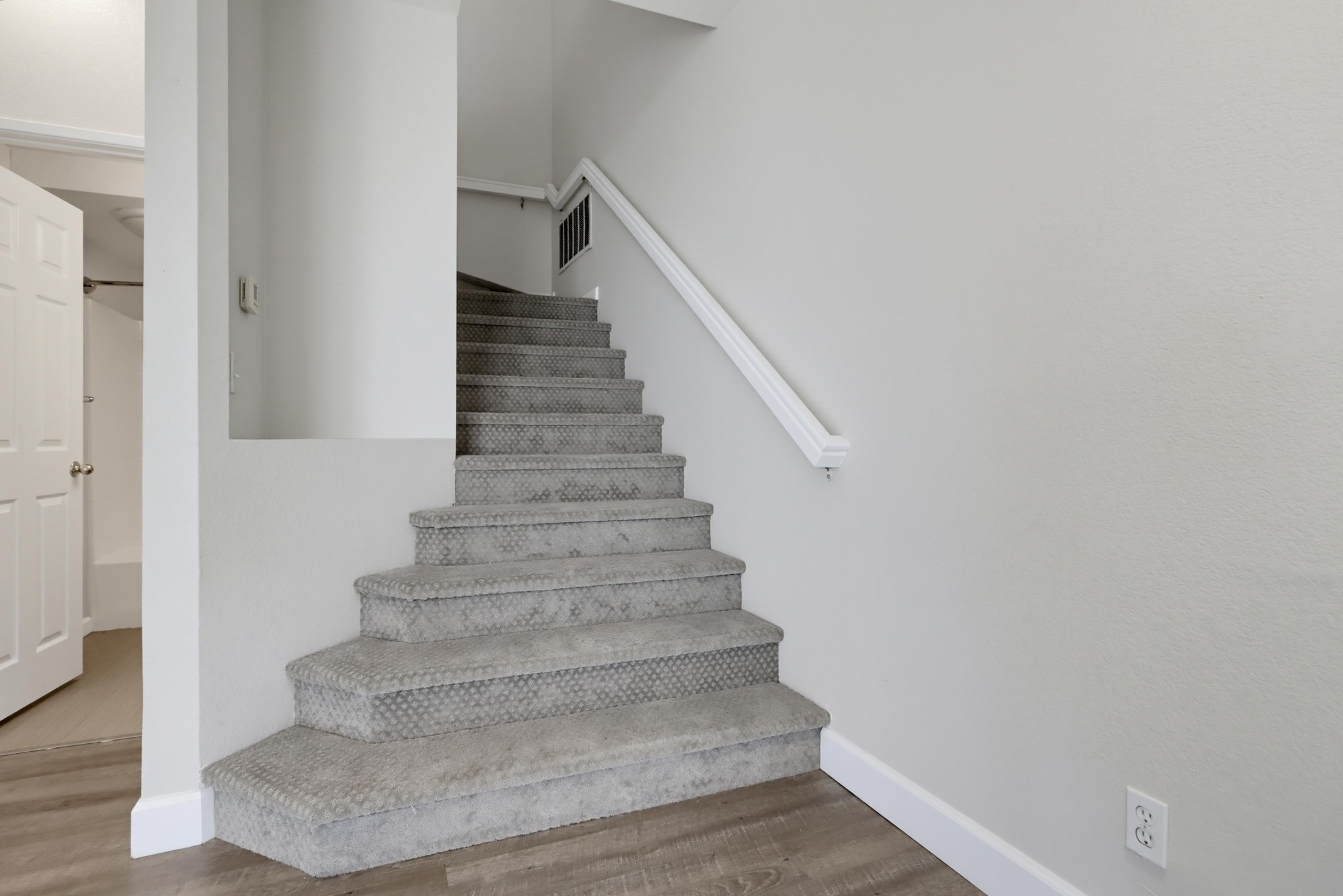 Virtual tour photo 8 of 52 for 1103 Pacific Grove Loop