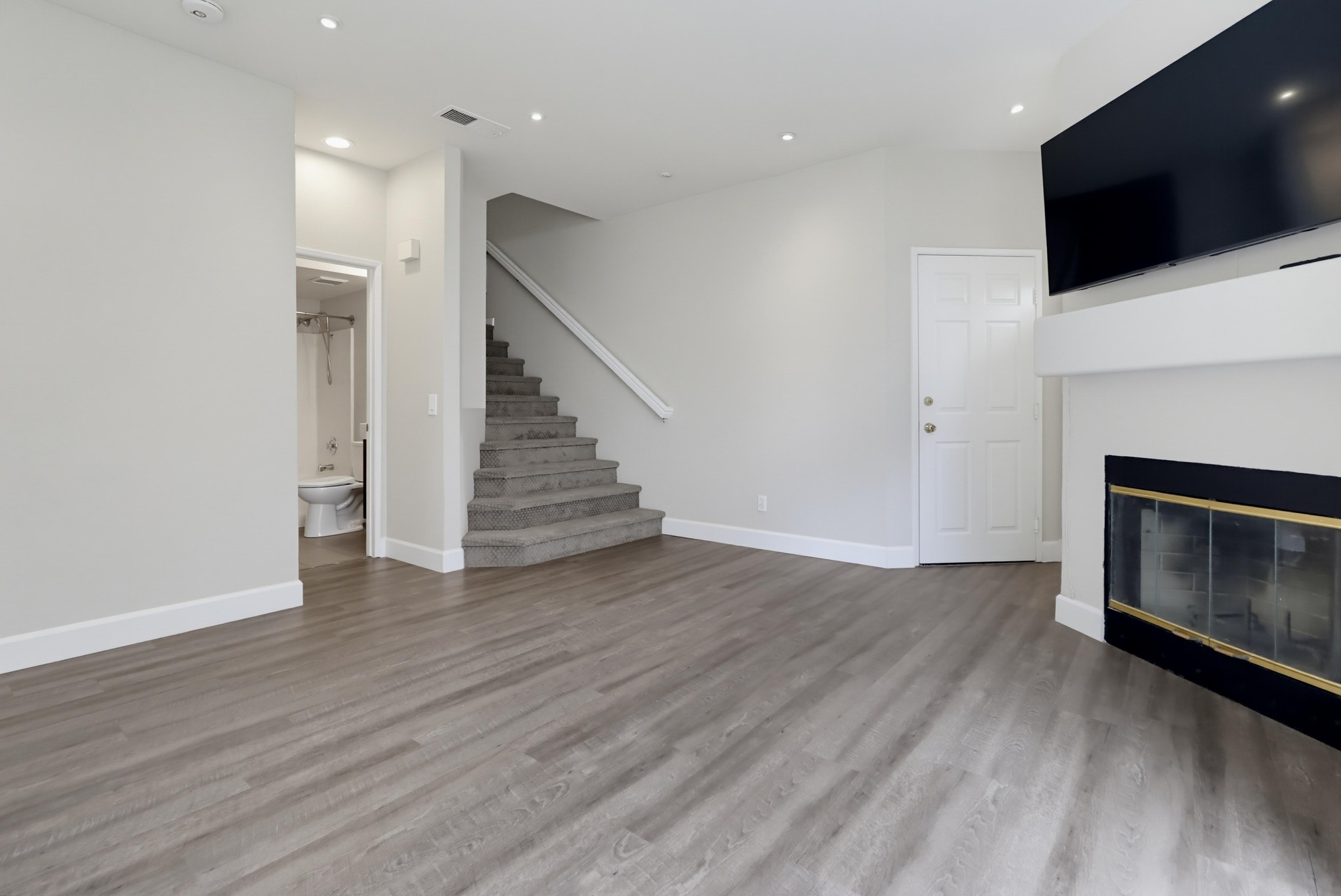 Virtual tour photo 12 of 52 for 1103 Pacific Grove Loop