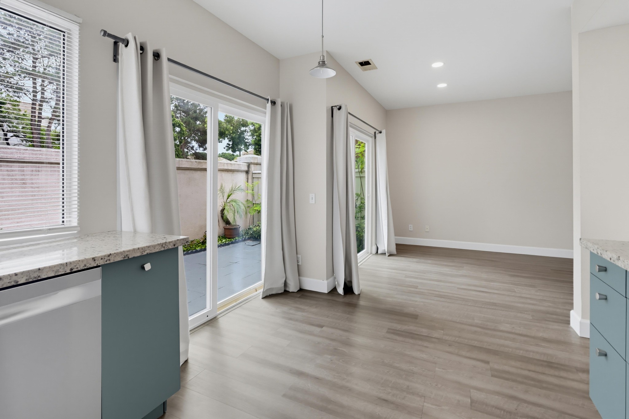 Virtual tour photo 17 of 52 for 1103 Pacific Grove Loop