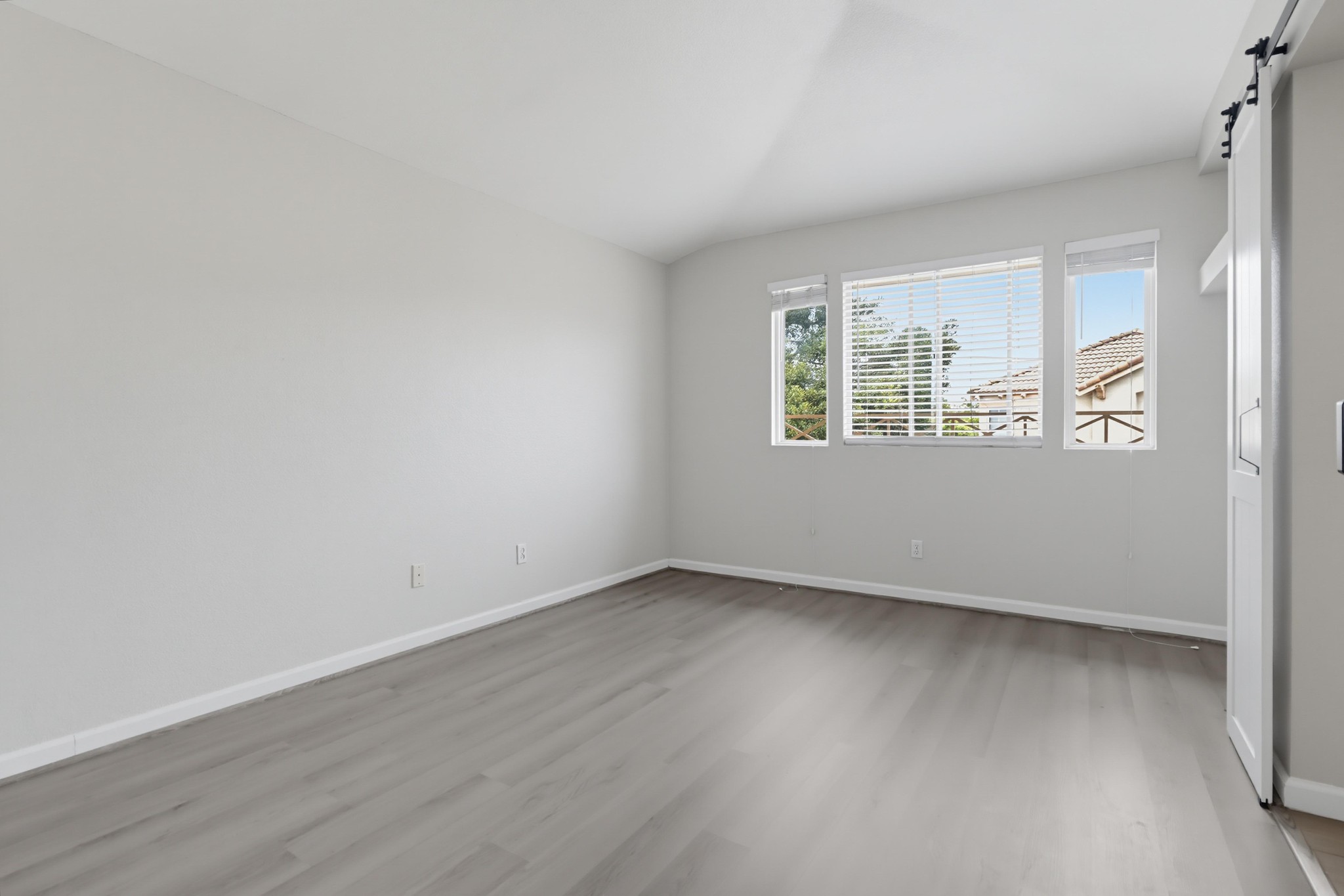 Virtual tour photo 35 of 52 for 1103 Pacific Grove Loop