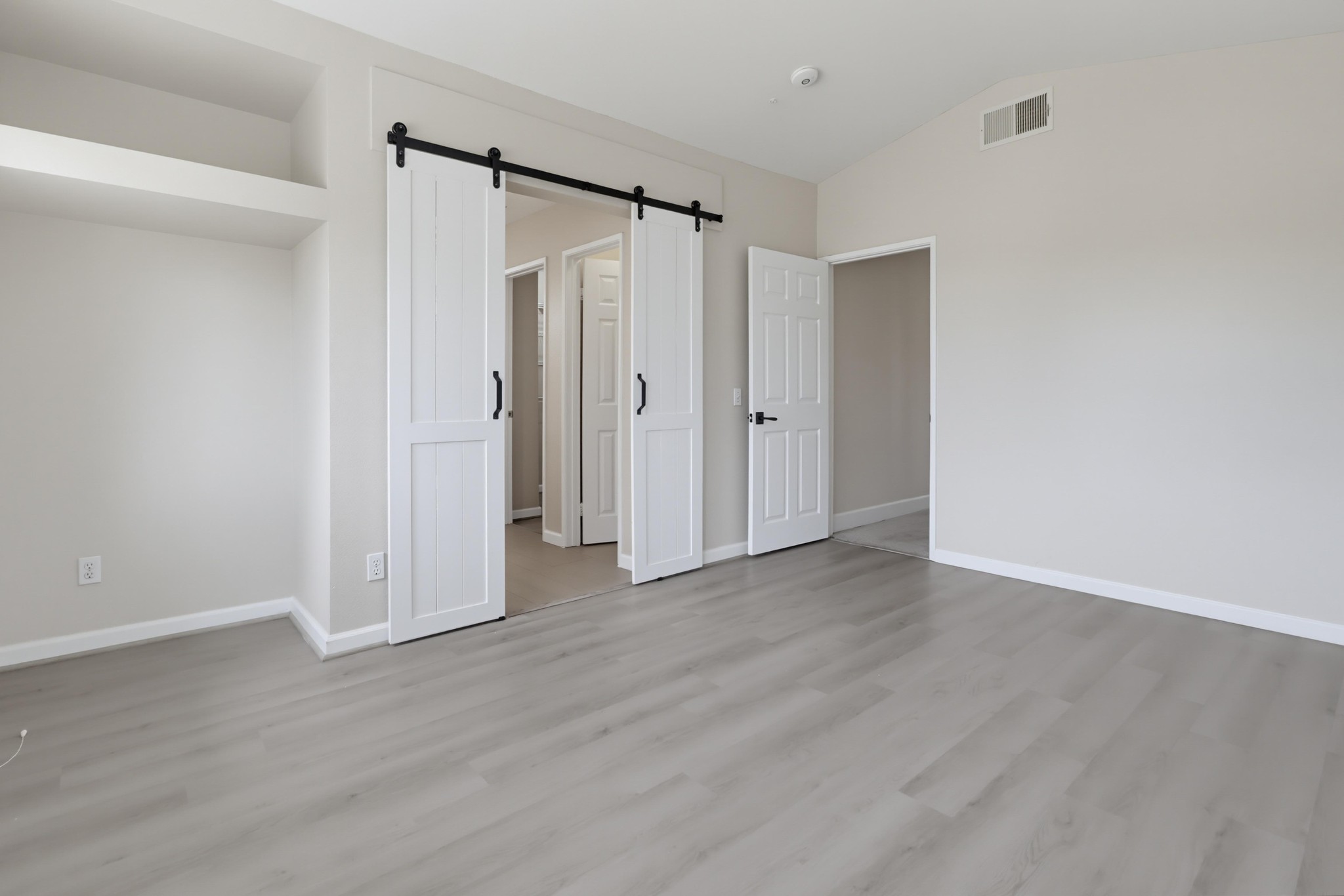 Virtual tour photo 37 of 52 for 1103 Pacific Grove Loop