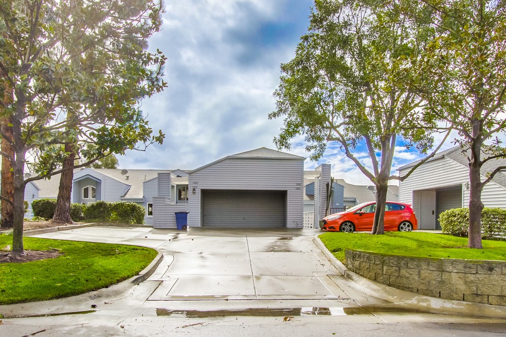 Virtual tour photo 4 of 60 for 11031 Caminito Vista Pacifica