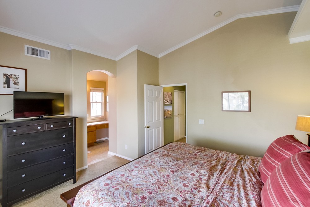 Virtual tour photo 25 of 43 for 11031 Kika Ct