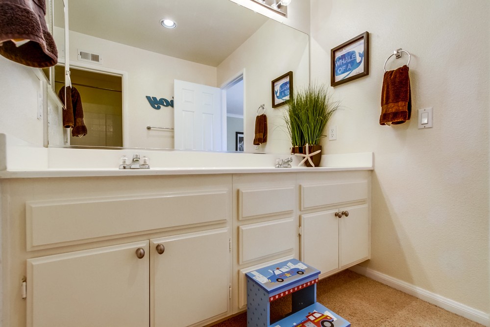 Virtual tour photo 32 of 43 for 11031 Kika Ct