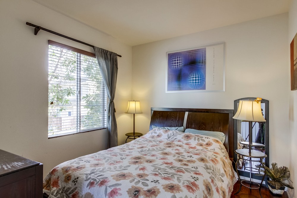 Virtual tour photo 27 of 39 for 11036 Achilles Way