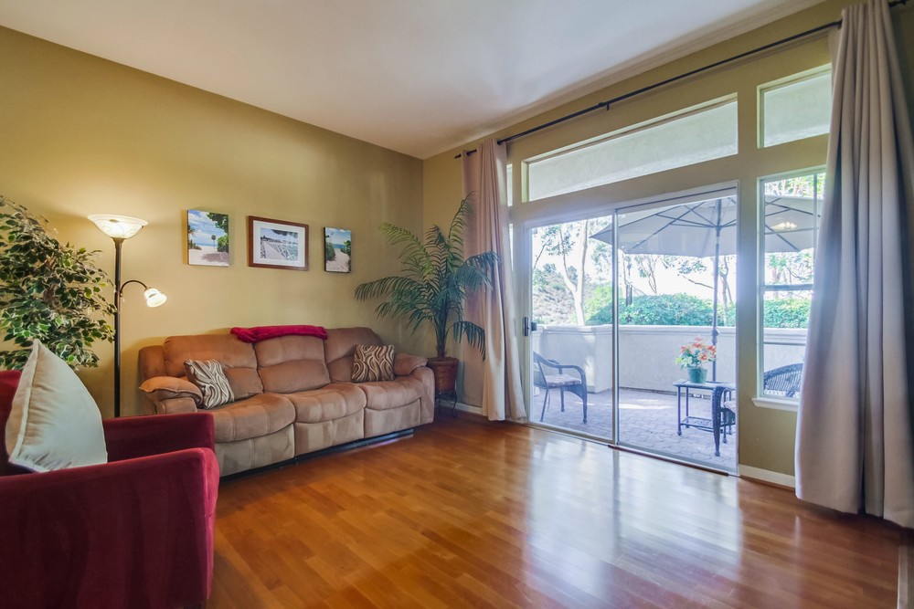 Virtual tour photo 4 of 34 for 11038 Portobelo Dr
