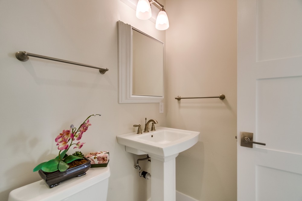 Virtual tour photo 42 of 52 for 1104 Emerald St