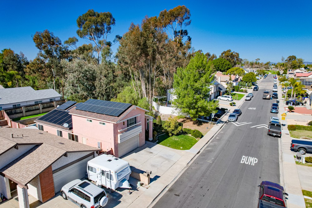 Virtual tour photo 11 of 35 for 11044 Blythe Rd