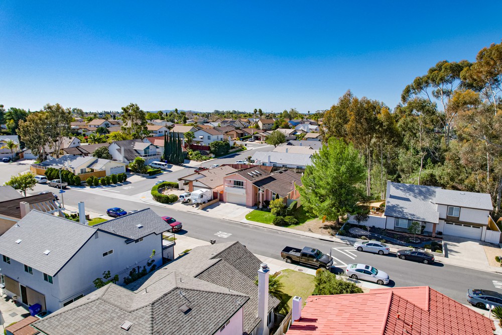 Virtual tour photo 13 of 35 for 11044 Blythe Rd