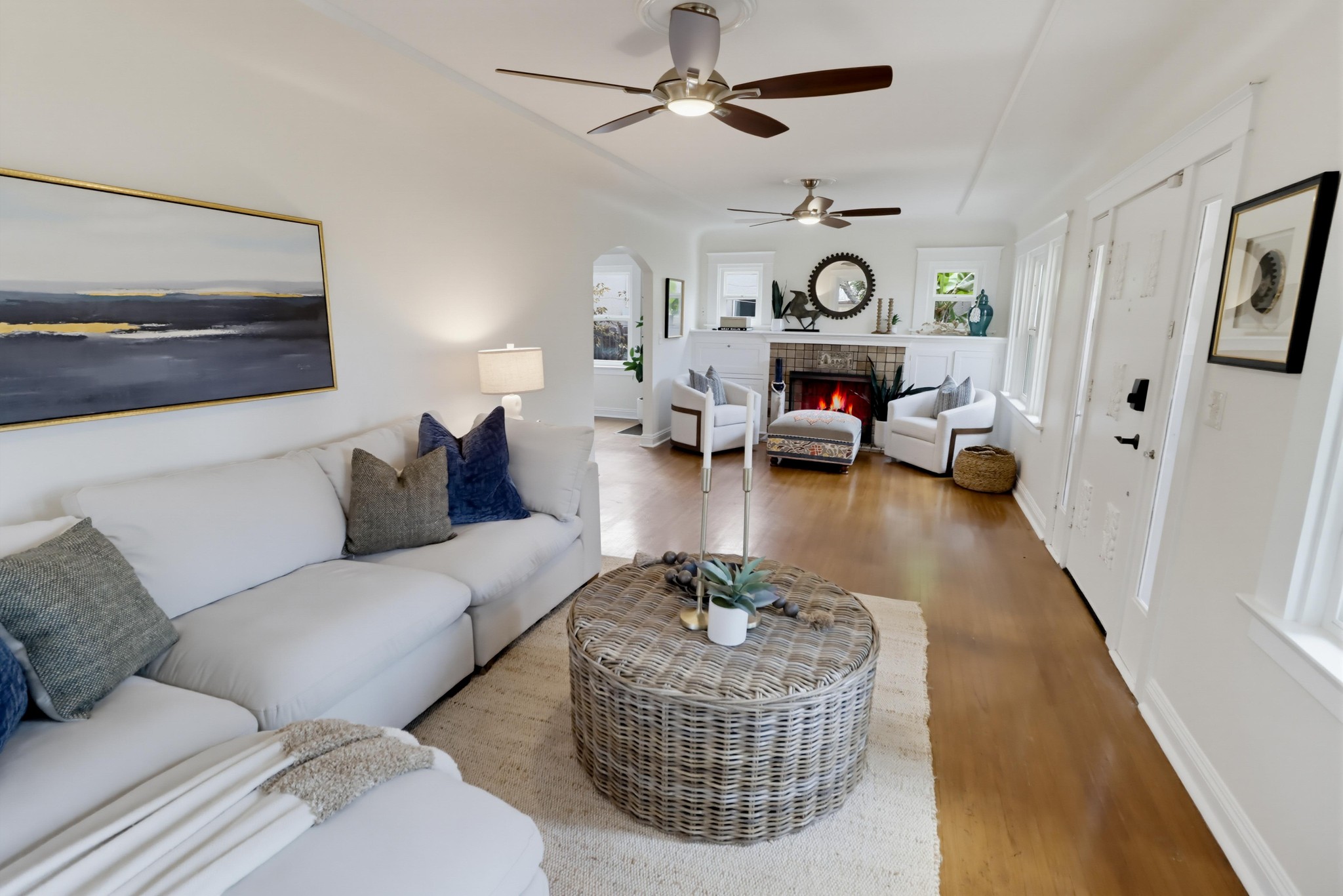 Virtual tour photo 14 of 64 for 1105 E 6th St