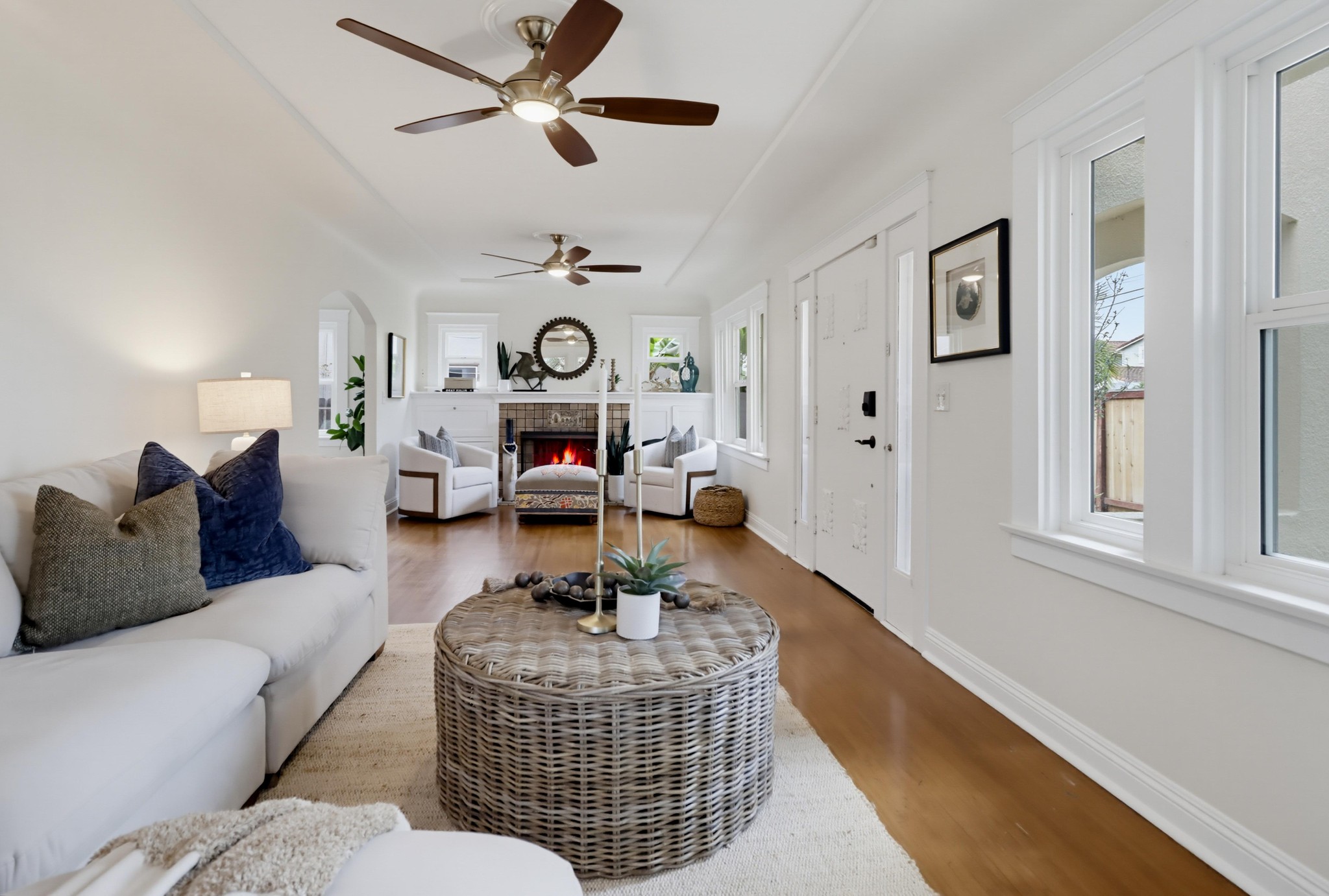 Virtual tour photo 15 of 64 for 1105 E 6th St