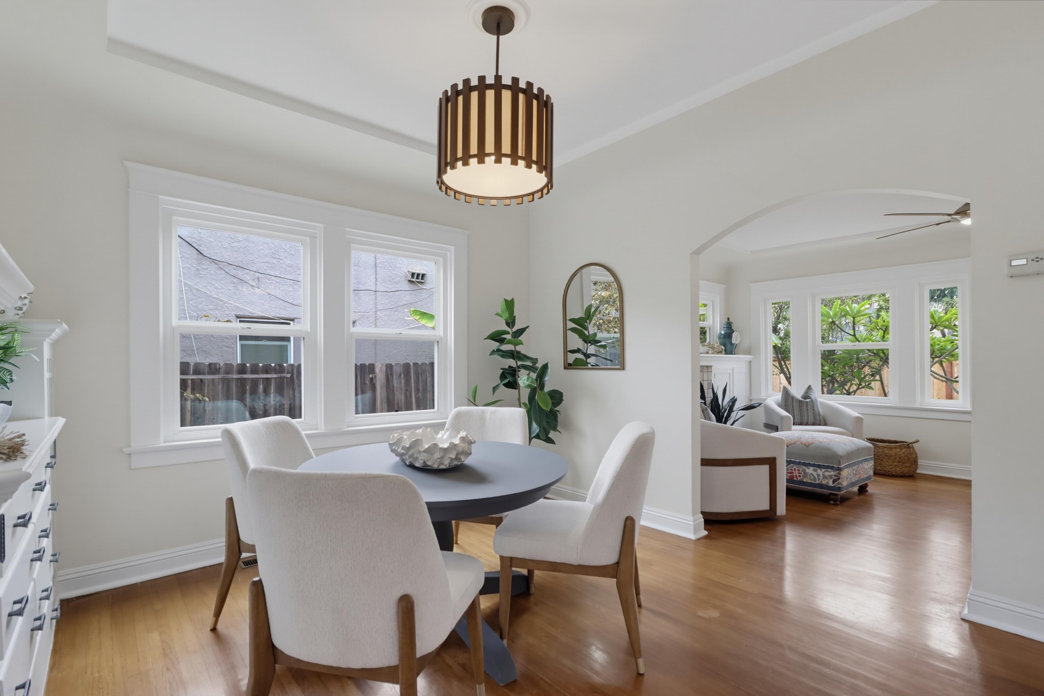 Virtual tour photo 22 of 64 for 1105 E 6th St