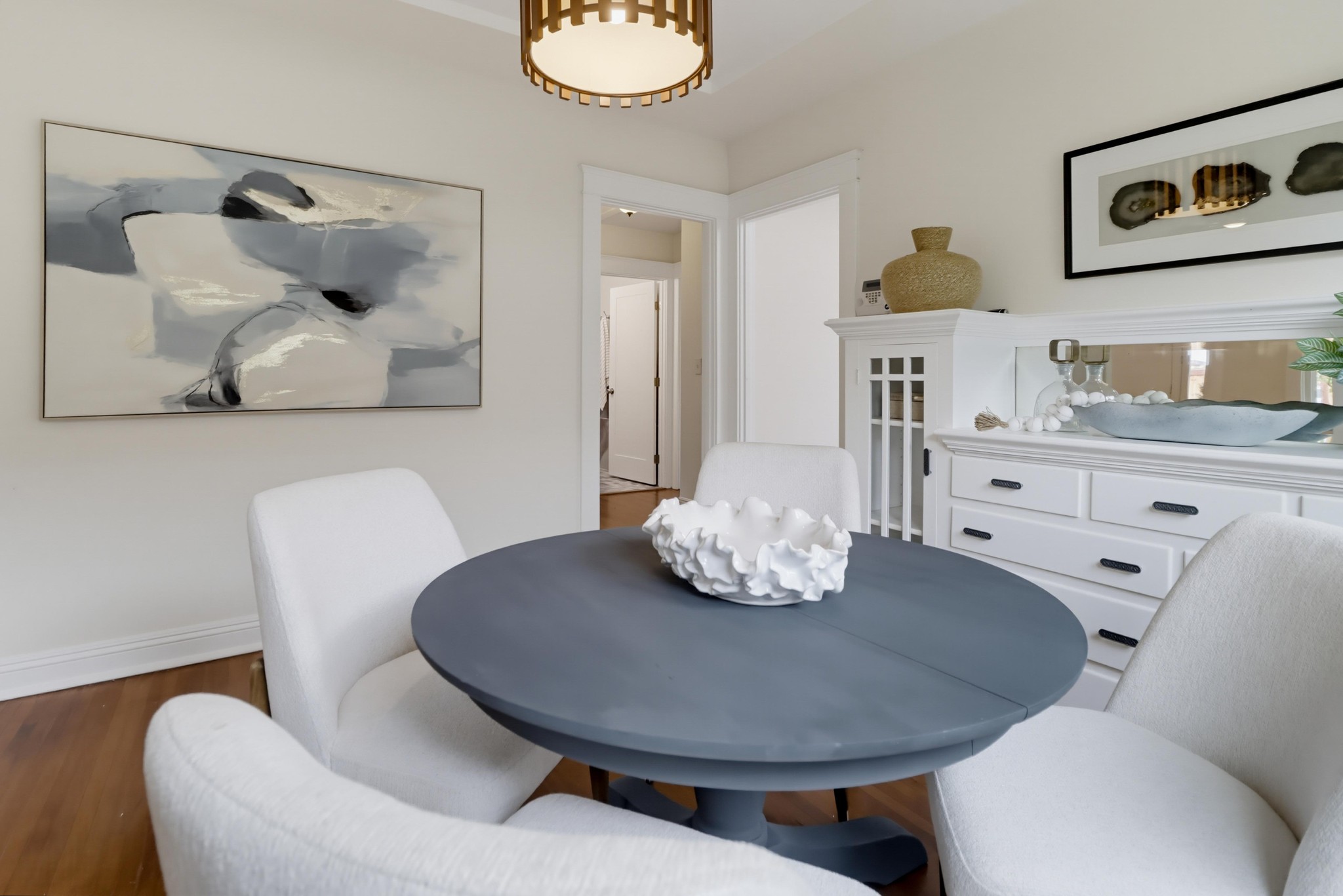 Virtual tour photo 23 of 64 for 1105 E 6th St
