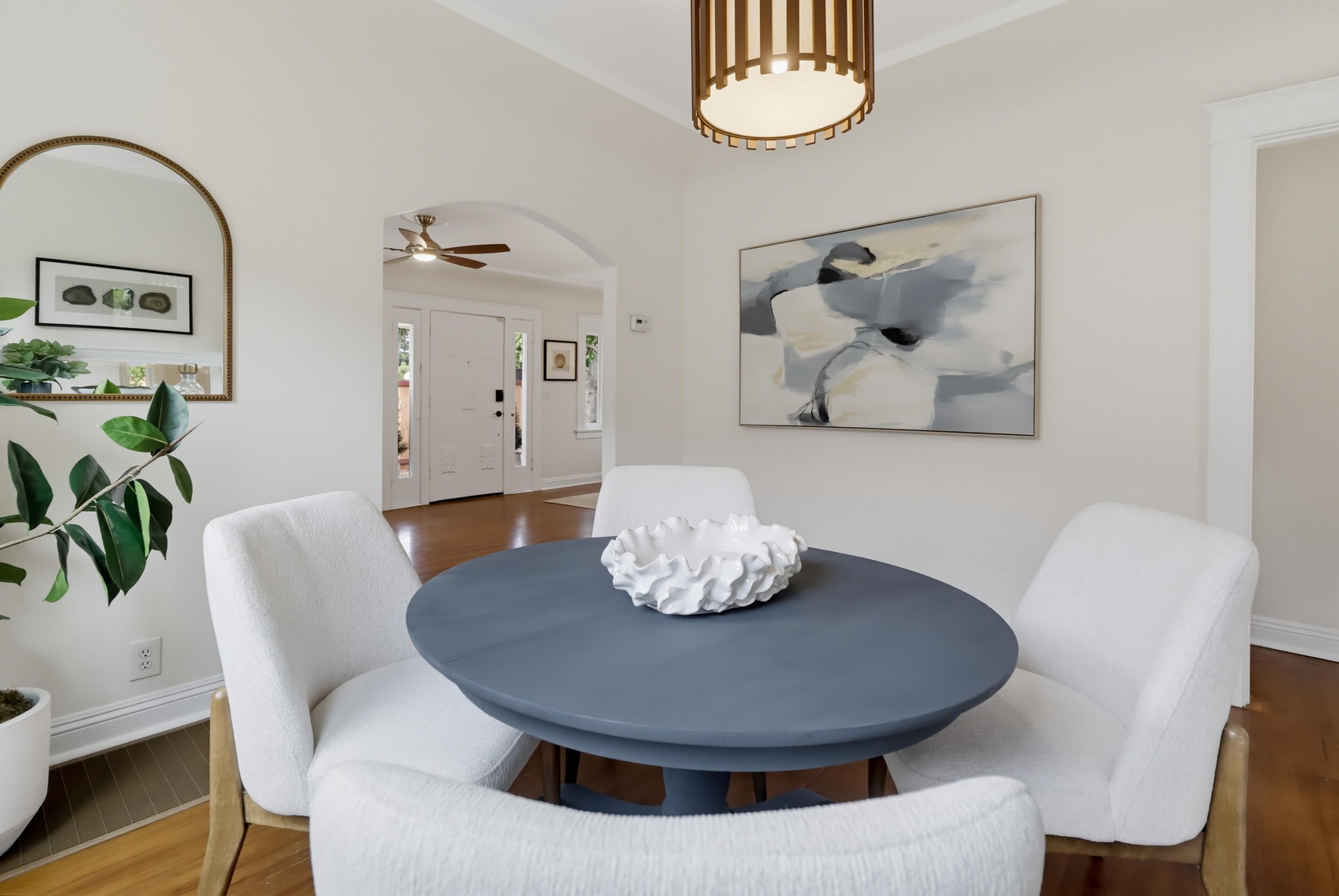 Virtual tour photo 24 of 64 for 1105 E 6th St