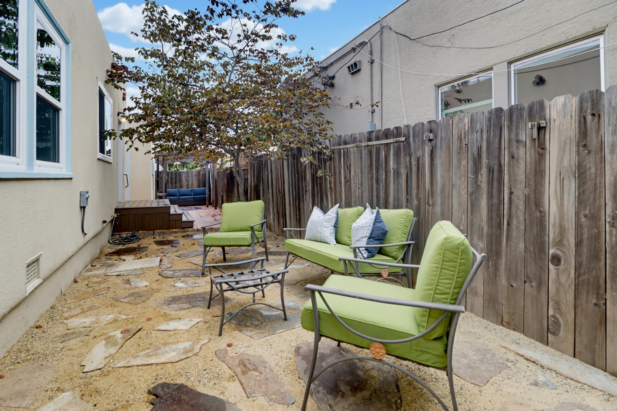 Virtual tour photo 46 of 64 for 1105 E 6th St