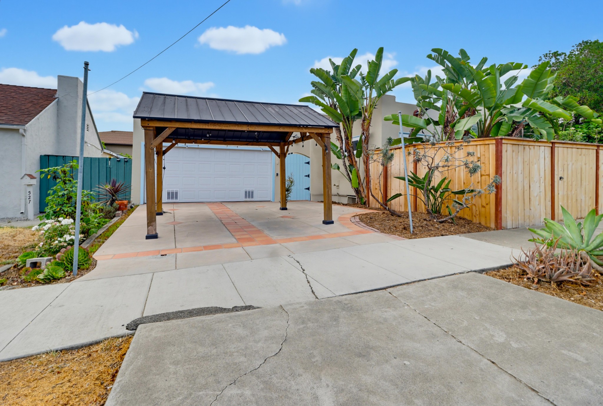 Virtual tour photo 61 of 64 for 1105 E 6th St