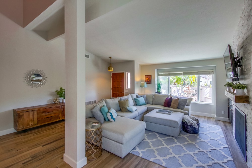 Virtual tour photo 6 of 47 for 11052 Morning Creek Dr S