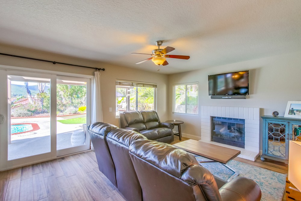 Virtual tour photo 10 of 47 for 11052 Morning Creek Dr S