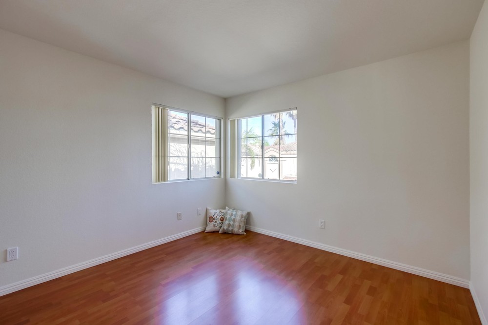 Virtual tour photo 33 of 44 for 11057 Ice Skate Pl