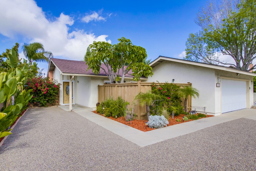 Virtual tour photo 5 of 47 for 11058 Madrigal St