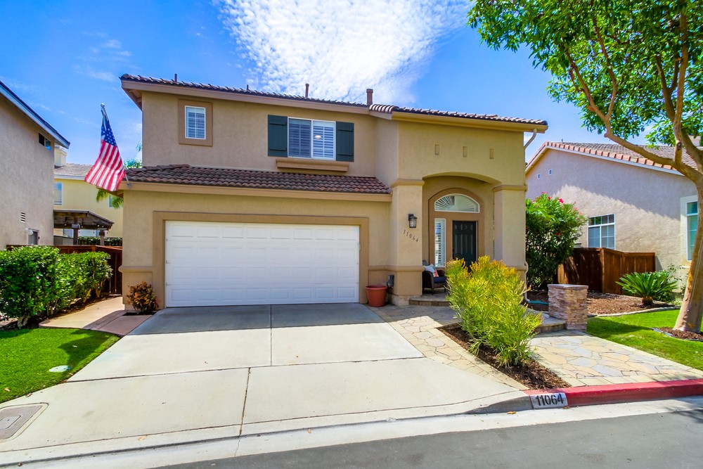 Virtual tour photo 3 of 65 for 11064 Ivy Hill Dr