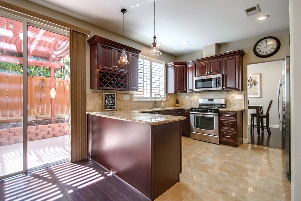 Virtual tour photo 24 of 65 for 11064 Ivy Hill Dr