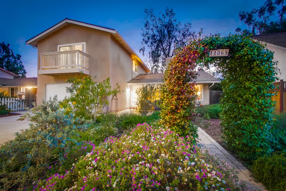 Virtual tour photo 7 of 146 for 11068 Carlota St