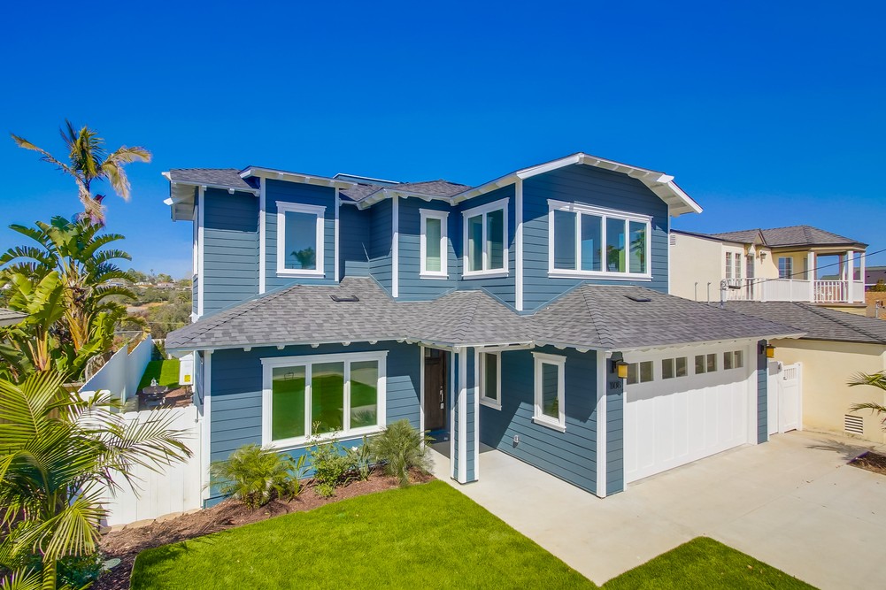 Virtual tour photo 3 of 67 for 1108 Concord St