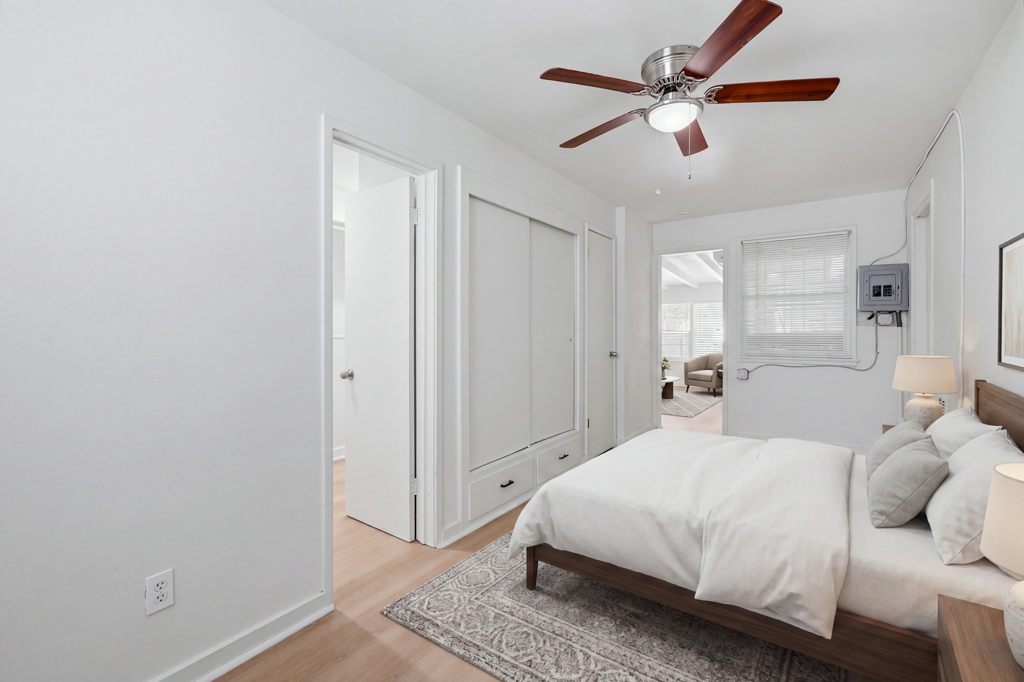 Virtual tour photo 44 of 43 for 1108 W Acacia Ave