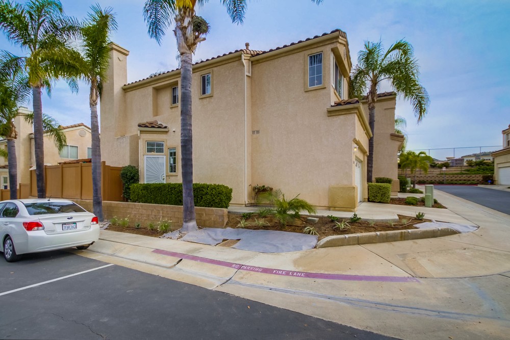 Virtual tour photo 4 of 45 for 11091 Ice Skate Pl
