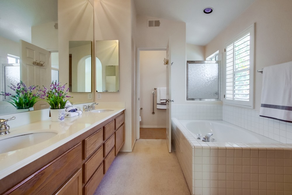 Virtual tour photo 25 of 43 for 11091 Weatherwood Terrace