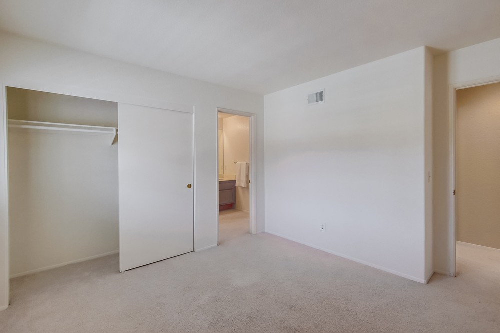 Virtual tour photo 32 of 43 for 11091 Weatherwood Terrace