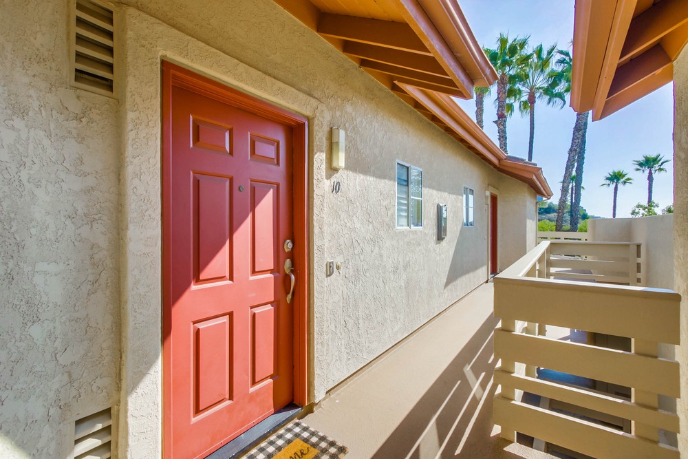 Virtual tour photo 4 of 37 for 11115 Affinity Ct UNIT 10