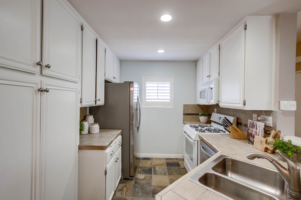 Virtual tour photo 12 of 37 for 11115 Affinity Ct UNIT 10