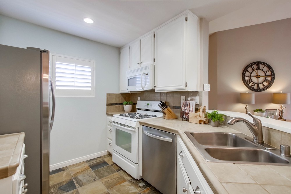 Virtual tour photo 13 of 37 for 11115 Affinity Ct UNIT 10