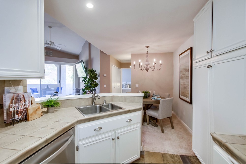 Virtual tour photo 14 of 37 for 11115 Affinity Ct UNIT 10