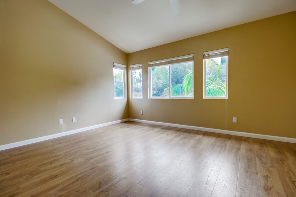 Virtual tour photo 27 of 49 for 11121 Roxboro Rd